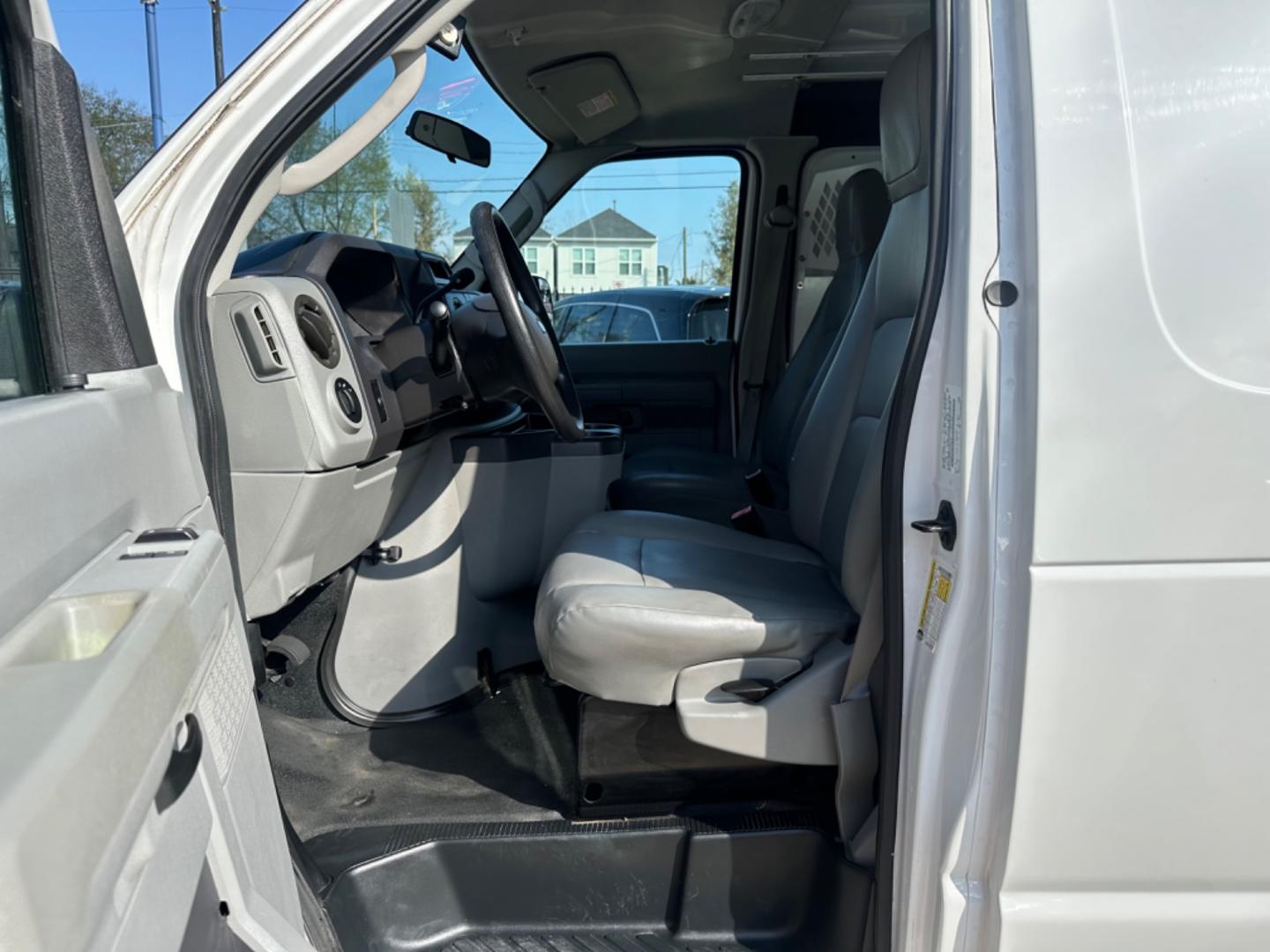 2011 White /Gray Ford E-Series Van (1FTNE2EWXBD) with an 4.6L engine, Automatic transmission, located at 1501 West 15th St., Houston, 77008, (713) 869-2925, 29.797941, -95.411789 - Photo#7